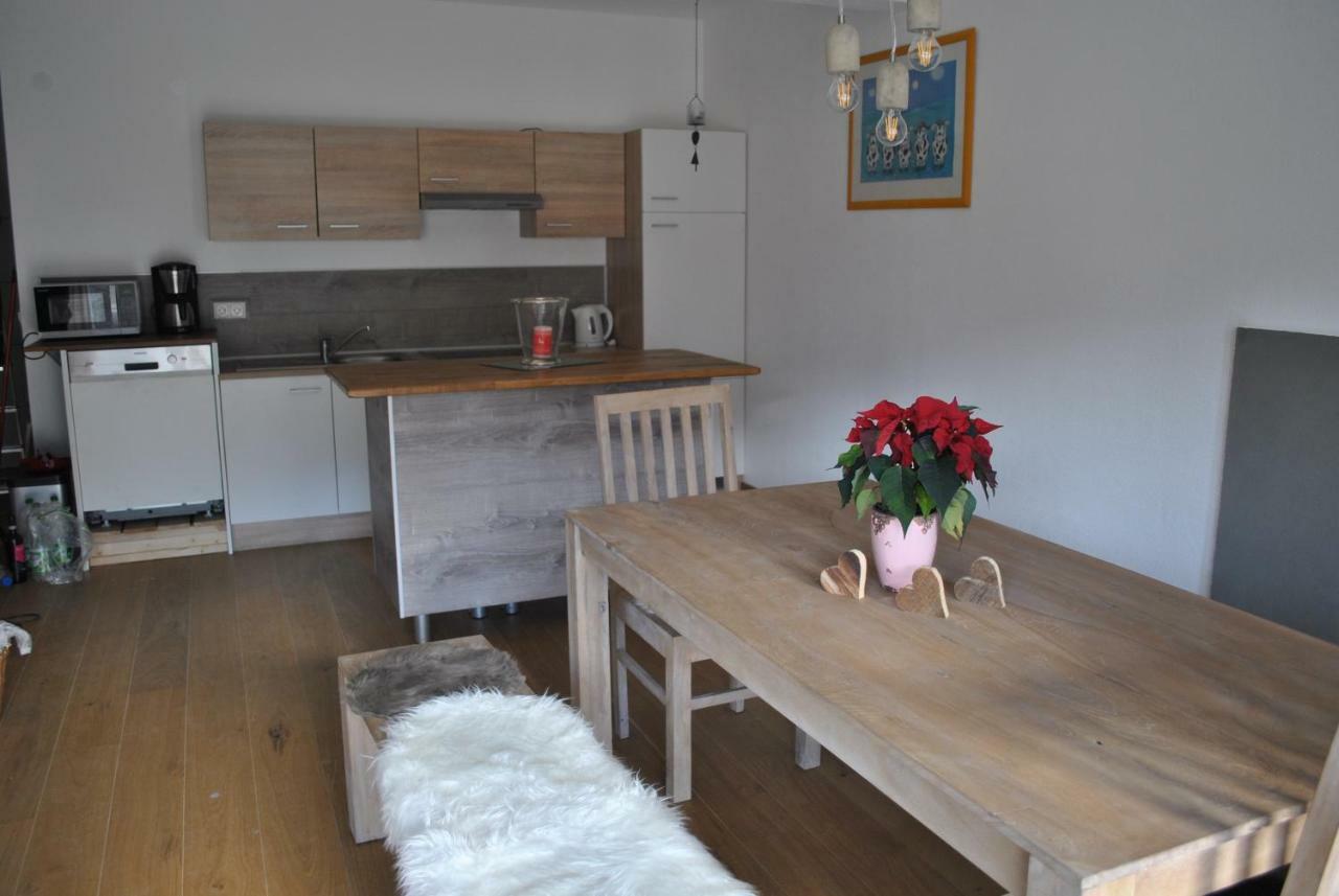 Apartamento Chasa Chalur Fliess Exterior foto